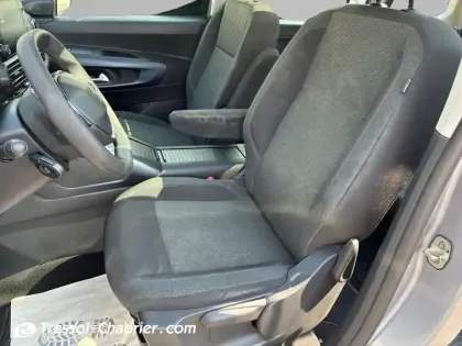 Photo 23 Peugeot Rifter  Standard BlueHDi 100 BVM5 Allure