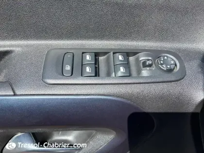 Photo 27 Peugeot Rifter  Standard BlueHDi 100 BVM5 Allure