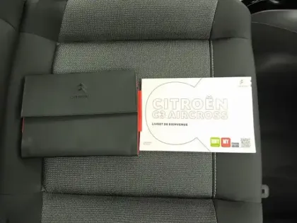 Photo 15 Citroën C3 Aircross  PureTech 110 S&S BVM6 C-Series