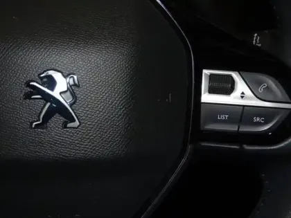 Photo 13 Peugeot 208  1.2 PureTech 75ch S&S Style