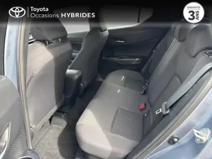 Photo 11 Toyota C-HR  1.8 Hybride 122ch Dynamic Ultimate E-CVT