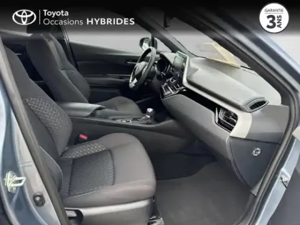 Photo 5 Toyota C-HR  1.8 Hybride 122ch Dynamic Ultimate E-CVT
