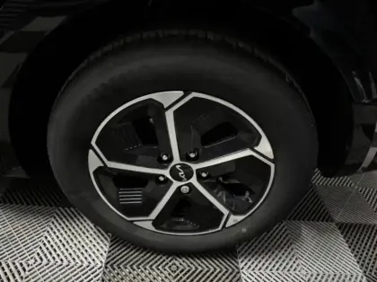 Photo 14 Kia Niro  1.6 GDi 141ch HEV Active DCT6