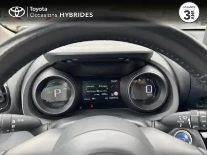 Photo 13 Toyota Yaris  Cross 116h Dynamic Business + Programme Beyond Zero Academy MY22