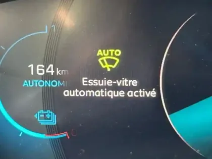 Photo 10 Peugeot 2008  e- 136ch Allure Business