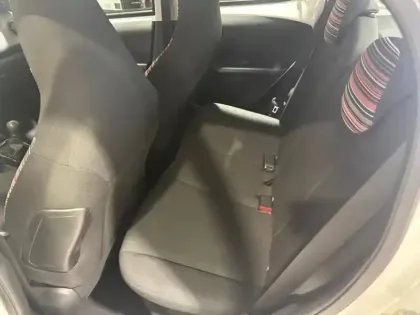 Photo 7 Citroën C1  VTi 72 S&S Feel 5p E6.d