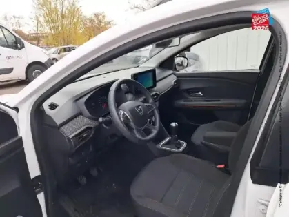 Photo 14 Dacia Sandero  1.0 ECO-G 100ch Stepway Confort -22 Attelage