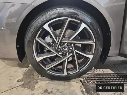 Photo 7 DS DS 9  Hybrid E-Tense 250ch Rivoli+