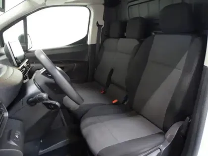 Photo 9 Peugeot Partner  Standard 1000kg BlueHDi 100ch S&S BVM5 Premium