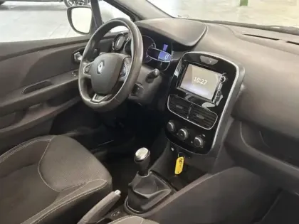 Photo 8 Renault Clio  Sté 1.5 dCi 90ch energy Air MédiaNav E6C