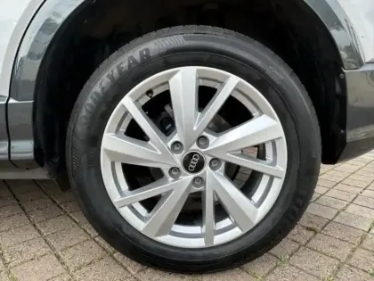 Photo 8 Audi Q2  35 TFSI 150ch Advanced
