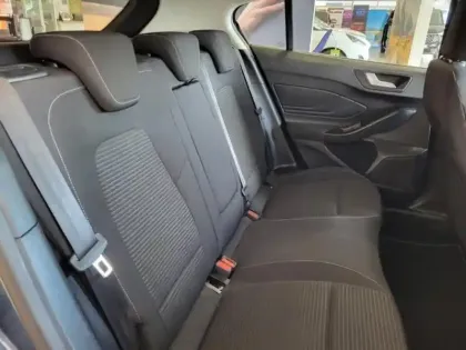 Photo 11 Ford Focus  1.0 EcoBoost mHEV 125ch Titanium X Business