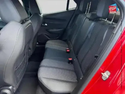 Photo 10 Peugeot 2008  1.2 PureTech 130ch S&S GT EAT8