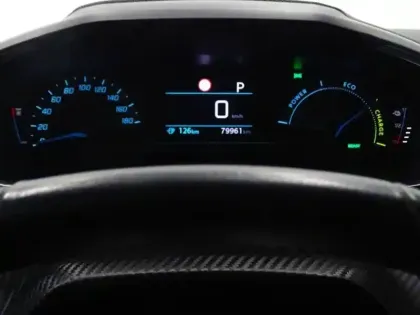 Photo 8 Peugeot 208  e- 136ch Style