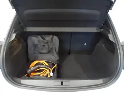 Photo 12 Peugeot 208  e- 136ch Style