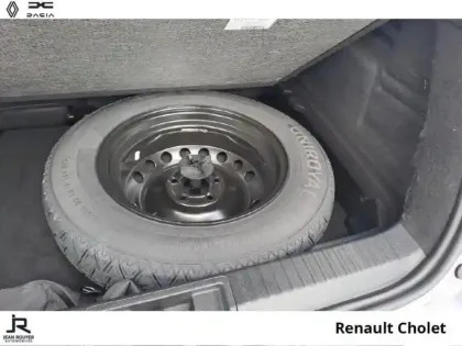 Photo 28 Renault Captur  1.6 E-Tech hybride 145ch Business -21