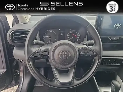 Photo 8 Toyota Yaris  116h Dynamic 5p MC24