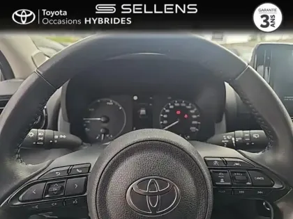 Photo 12 Toyota Yaris  116h Dynamic 5p MC24