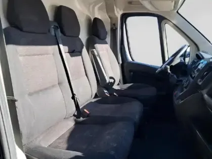 Photo 19 Peugeot Boxer  Fg 330 L2H2 2.2 BlueHDi S&S 120ch Premium