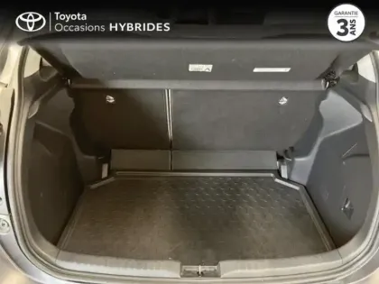 Photo 9 Toyota Yaris  116h Iconic 5p MY21