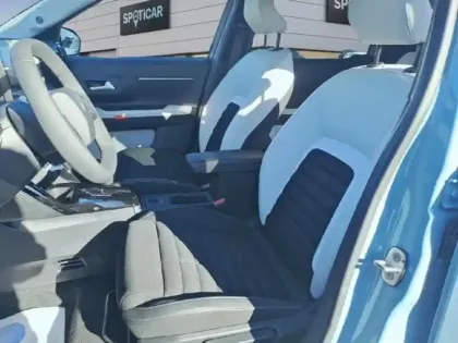 Photo 8 Citroën C3 Aircross  1.2 Hybride 145ch MAX e-DCS6 7 places