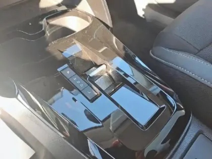 Photo 13 Citroën C3 Aircross  1.2 Hybride 145ch MAX e-DCS6 7 places