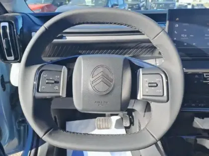 Photo 11 Citroën C3 Aircross  1.2 Hybride 145ch MAX e-DCS6 7 places