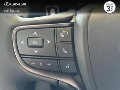 Photo 13 Lexus UX  250h 2WD Le Plus MY22