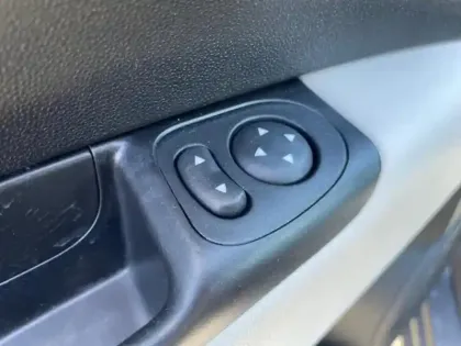 Photo 11 Fiat 500  1.0 70ch BSG S&S Star