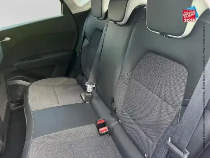 Photo 10 Renault Captur  1.3 TCe 140ch Intens