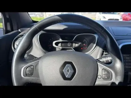 Photo 12 Renault Captur  1.3 TCe 150ch energy S-Edition