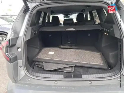 Photo 13 Dacia Bigster  1.8 hybrid 155ch Extreme