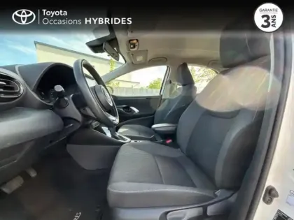 Photo 10 Toyota Yaris  116h Dynamic 5p MY22