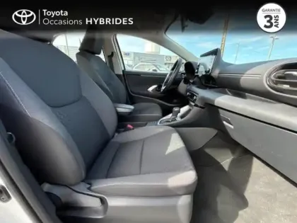 Photo 5 Toyota Yaris  116h Dynamic 5p MY22