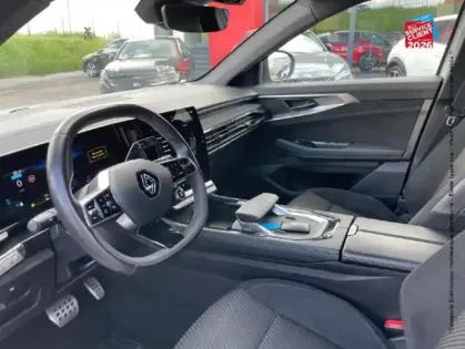 Photo 14 Renault Austral  1.2 E-Tech full hybrid 200ch Iconic esprit Alpine