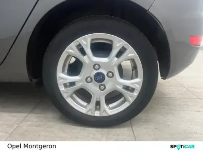 Photo 12 Ford Fiesta  1.5 TDCi 75ch Stop&Start Edition 5p