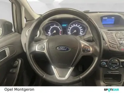 Photo 8 Ford Fiesta  1.5 TDCi 75ch Stop&Start Edition 5p