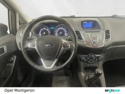 Photo 7 Ford Fiesta  1.5 TDCi 75ch Stop&Start Edition 5p