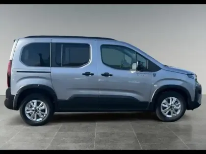 Photo 5 Peugeot Rifter  M 1.5 BlueHDi 100ch S&S ALLURE 5 places