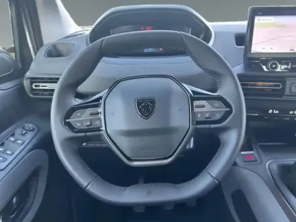 Photo 11 Peugeot Rifter  M 1.5 BlueHDi 100ch S&S ALLURE 5 places