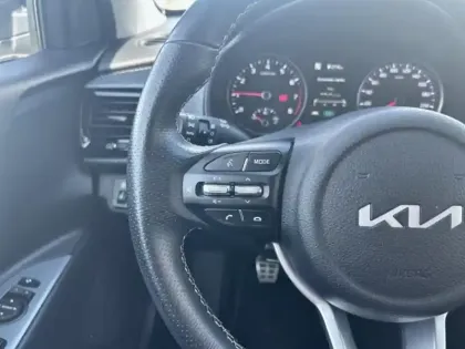 Photo 11 Kia Stonic  1.0 T-GDi 120ch MHEV GT Line iBVM6