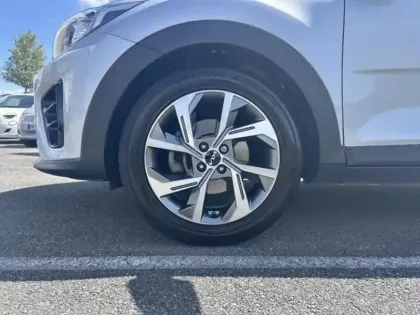 Photo 10 Kia Stonic  1.0 T-GDi 120ch MHEV GT Line iBVM6