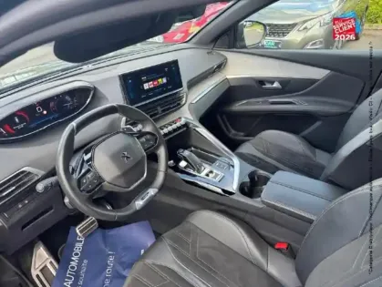 Photo 14 Peugeot 3008  1.5 BlueHDi 130ch S&S GT EAT8