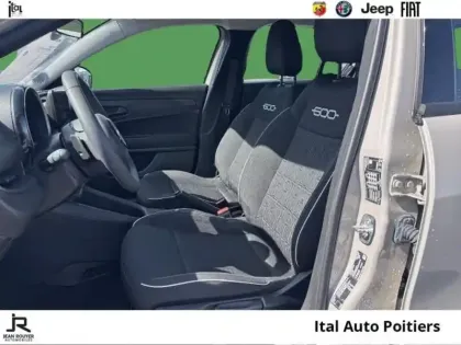 Photo 8 Fiat 600  1.2 Hybrid 100ch DCT6