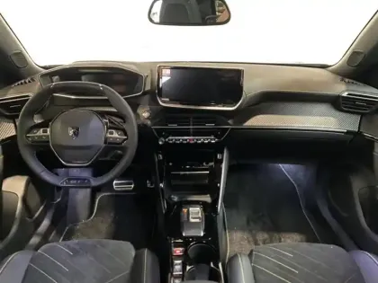 Photo 7 Peugeot 2008  1.2 Hybrid 145ch GT Exclusive e-DCS6