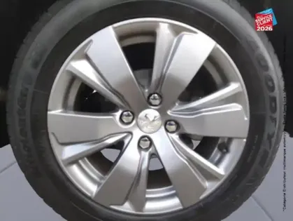 Photo 9 Peugeot 2008  1.2 PureTech 82ch E6.c Style S&S