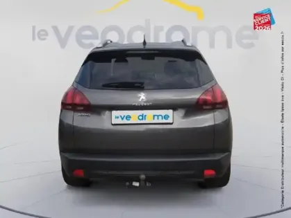 Photo 6 Peugeot 2008  1.2 PureTech 82ch E6.c Style S&S