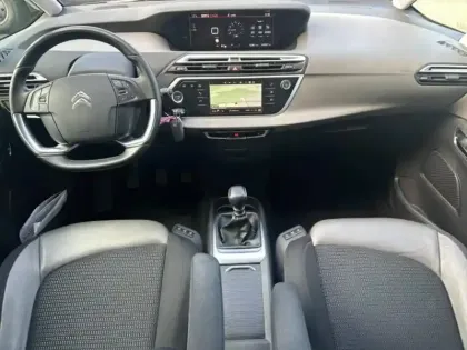 Photo 7 Citroën C4 Picasso Grand C4 SpaceTourer PureTech 130ch S&S Feel E6.d