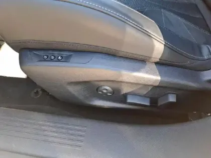 Photo 11 DS DS 4  BlueHDi 130ch Etoile Automatique