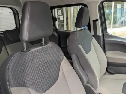 Photo 6 Ford Tourneo Courier  1.0E 100ch Titanium